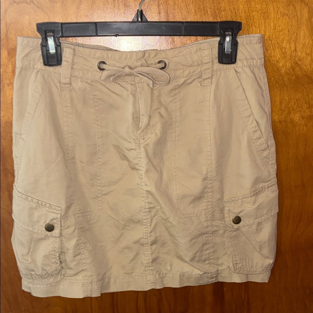Old Navy Tan Skirt